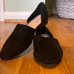 Qupid Cut-Out Flat; black